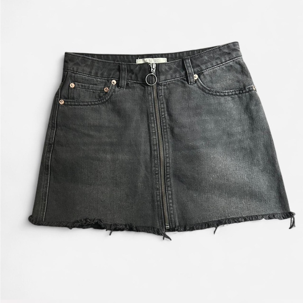 We The Free Black Zip it Up Mini Skirt with Frayed Hem - sz 26 but measures 29in